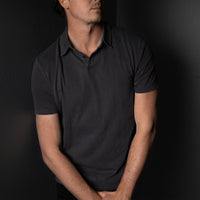 CORE POLO | BLACK SANDS